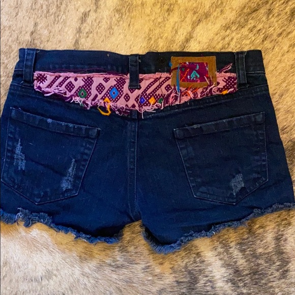 RARE Jens Pirate Booty denim shorts 25 Vintage - Picture 2 of 5